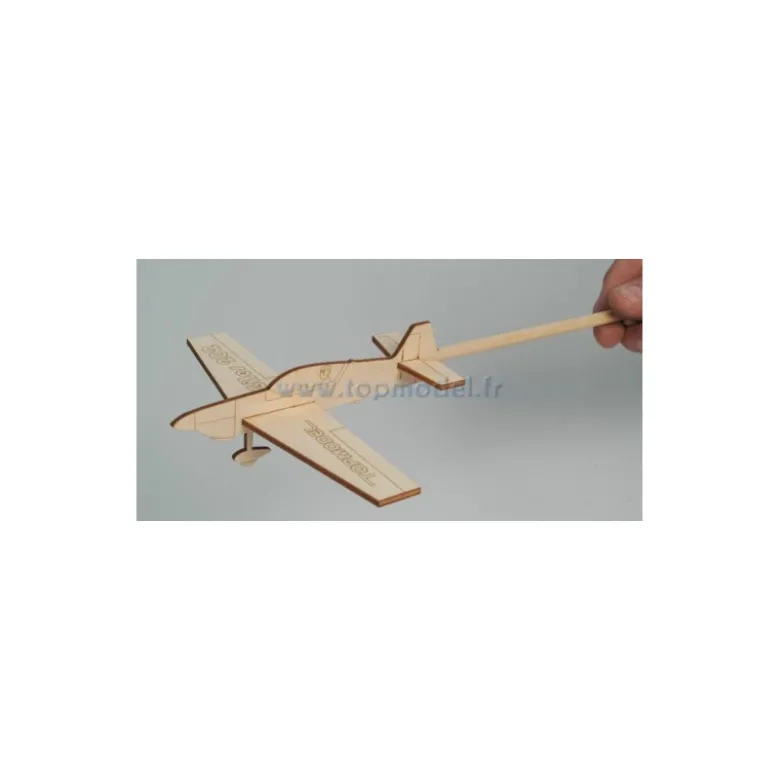 AVION D'ENTRAINEMENT GILES 202