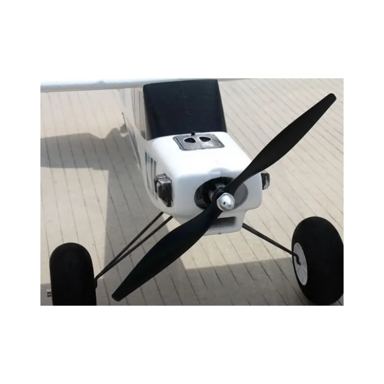 Avion Dynam Primo rouge Trainer PNP env. 1.45m