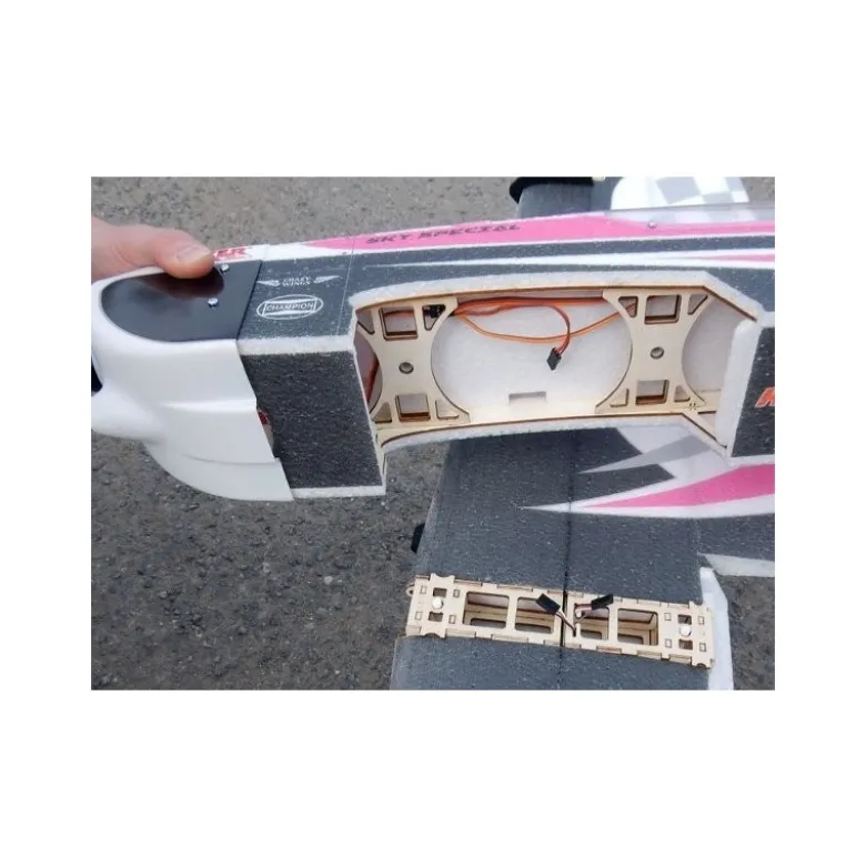 Avion Hacker model MX 2 bleu ARF env.1.20m