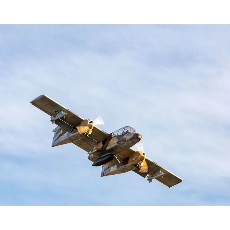 Avion Hangar 9 OV-10 Bronco 30cc ARF env.2.74m (Avec train rentrant électrique)