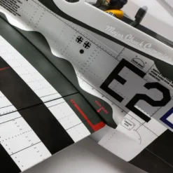 Avion - P-51D Mustang 20cc ARF, 69.5