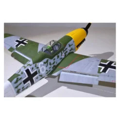 Avion Phoenix Model - Messerschmitt Bf 109 1.82m avec trains électriques ARF Size 20-26cc
