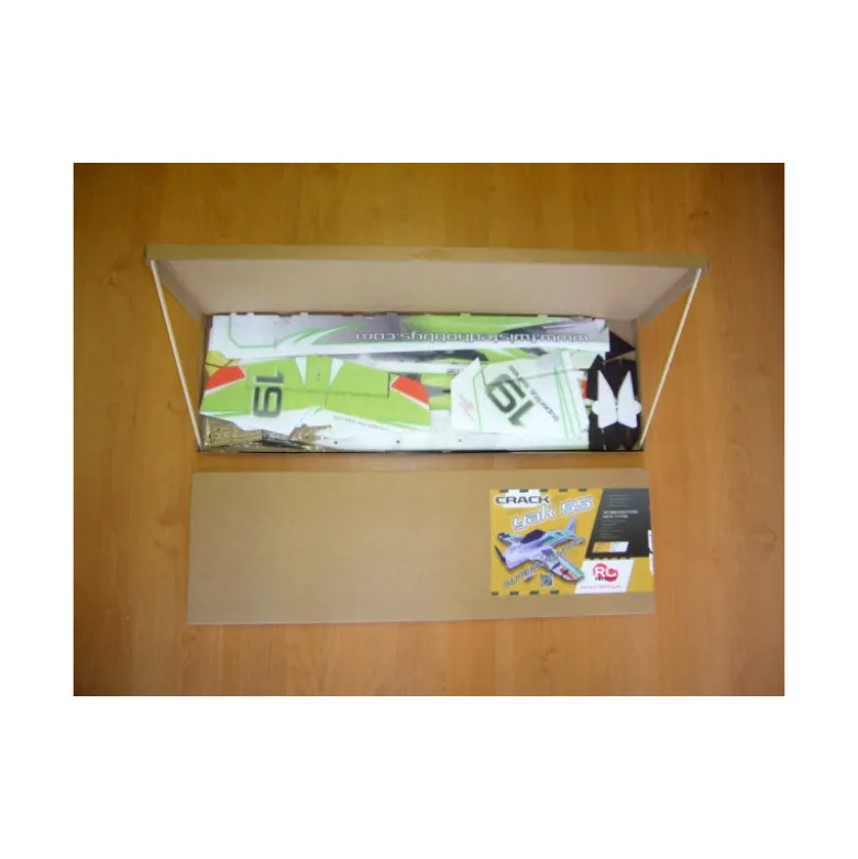 Avion RC Factory Crack Yak 'SuperLite series' vert env.0.80m