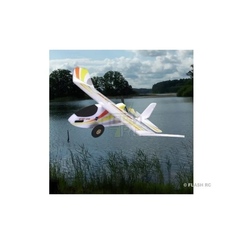 Avion RC Factory Step-One env.0.85m