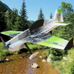 Avion RC Factory Veloxity vert env.1.07m