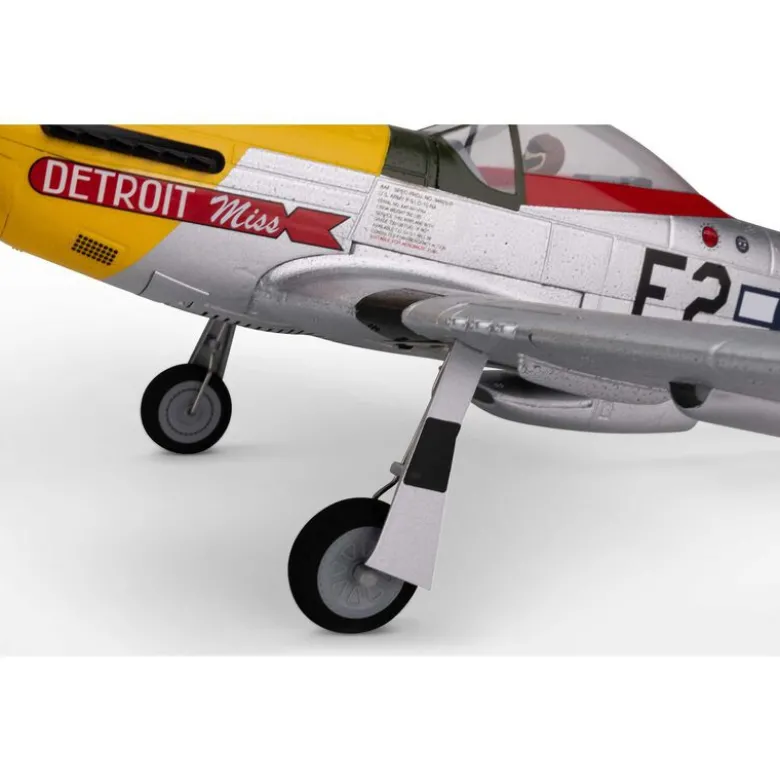Avion UMX P-51D Mustang “Detroit Miss” BNF Basic avec AS3X et SAFE Select