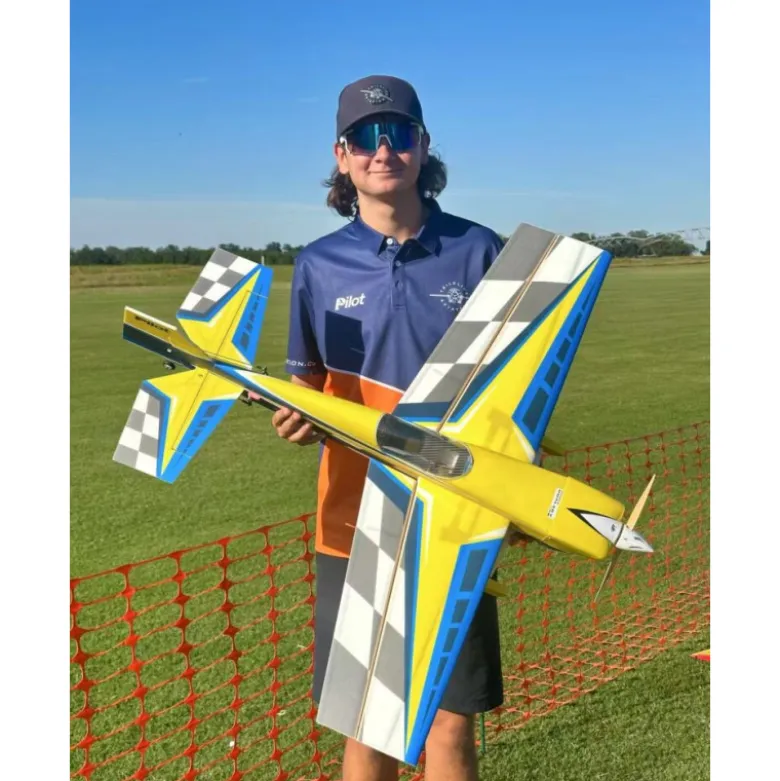 Avion Voltige Pilot RC - EDGE 540 – 39″ (1.0m), Jaune, Bleu, gris