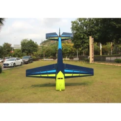 Avion Voltige - Pilot RC - Slick 84 - (env 2.13 m) - Vert, Bleu, Noir