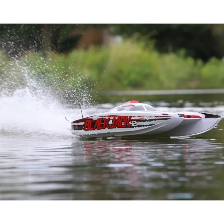 Bateau Blackjack 42 BL Rouge/Blanc RTR PROBOAT