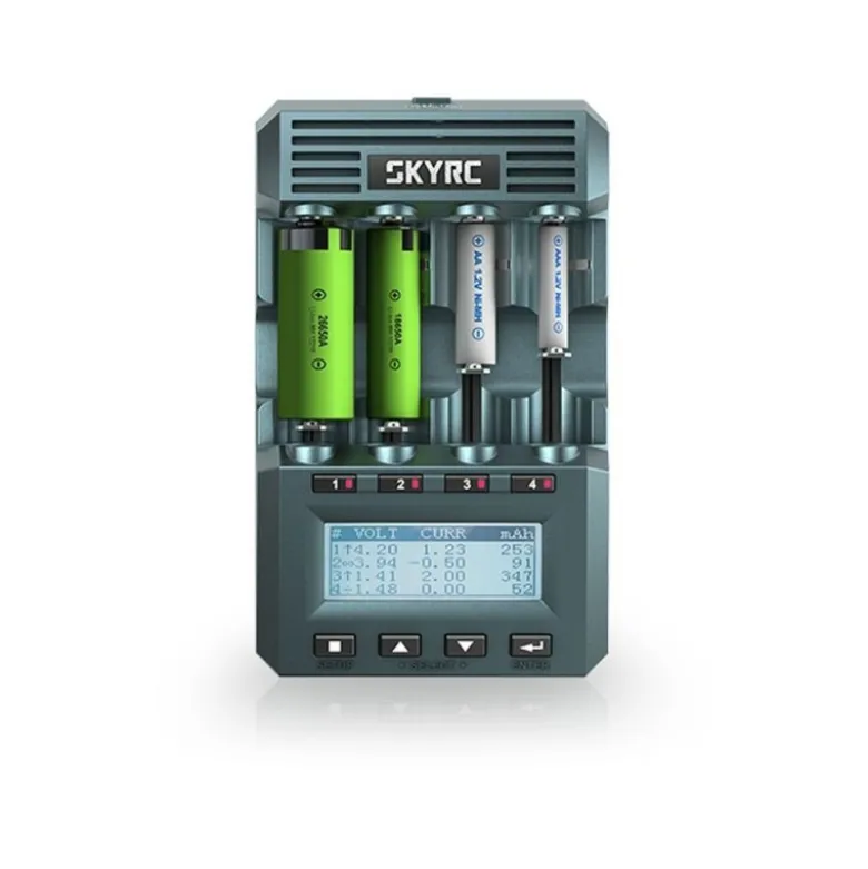 Chargeur Accu Universel MC3000 12V/220V SKYRC
