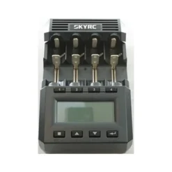 Chargeur Accu Universel MC3000 12V/220V SKYRC