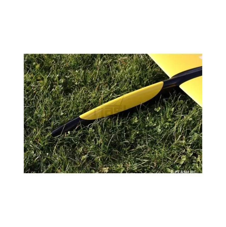 E-Typhoon PLUS tout fibre env.2.90m jaune/noir & blanc RCRCM