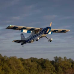 Hangar 9 Valiant 20cc 86.5“ ARF