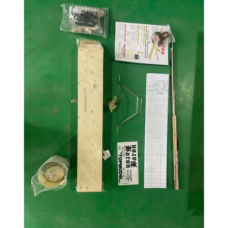 Kit à construire Ecotop Baron - ARF env.1,57m