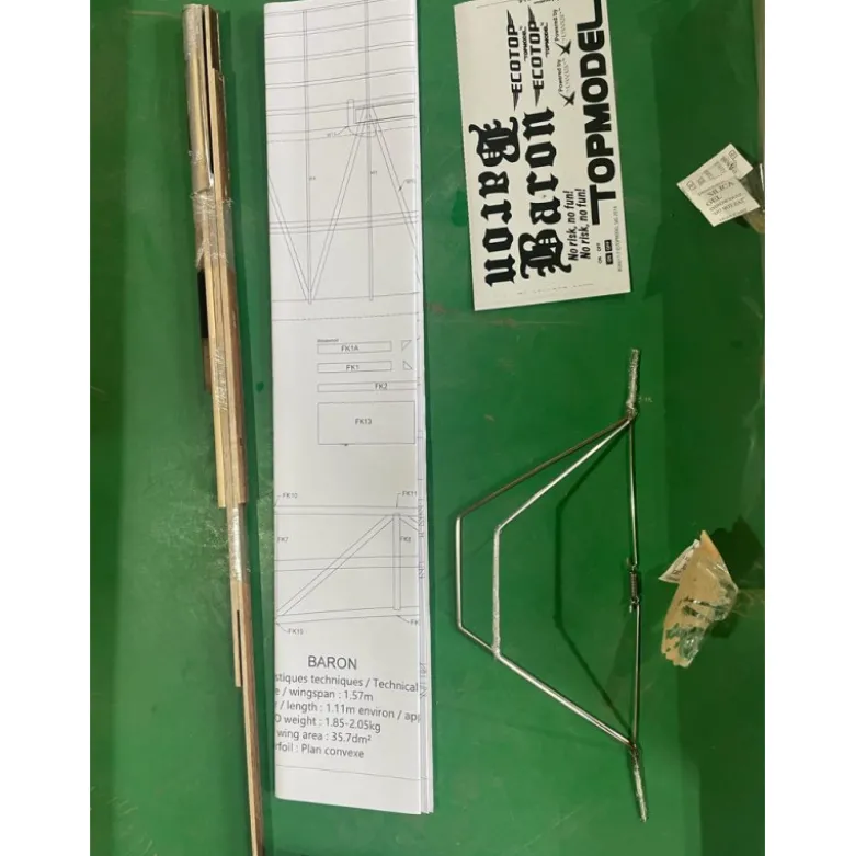 Kit à construire Ecotop Baron - ARF env.1,57m