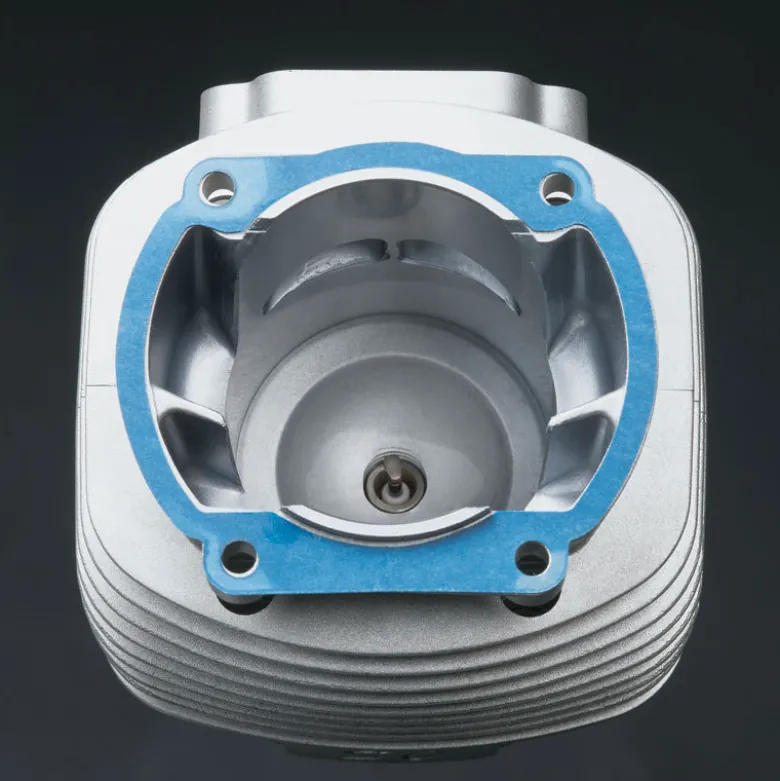 Moteur essence 2T OS GT 60 avec silencieux
