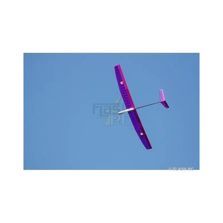 Pegasus (emp. croix) env.2.00m rouge ARF TOPModeL CZ