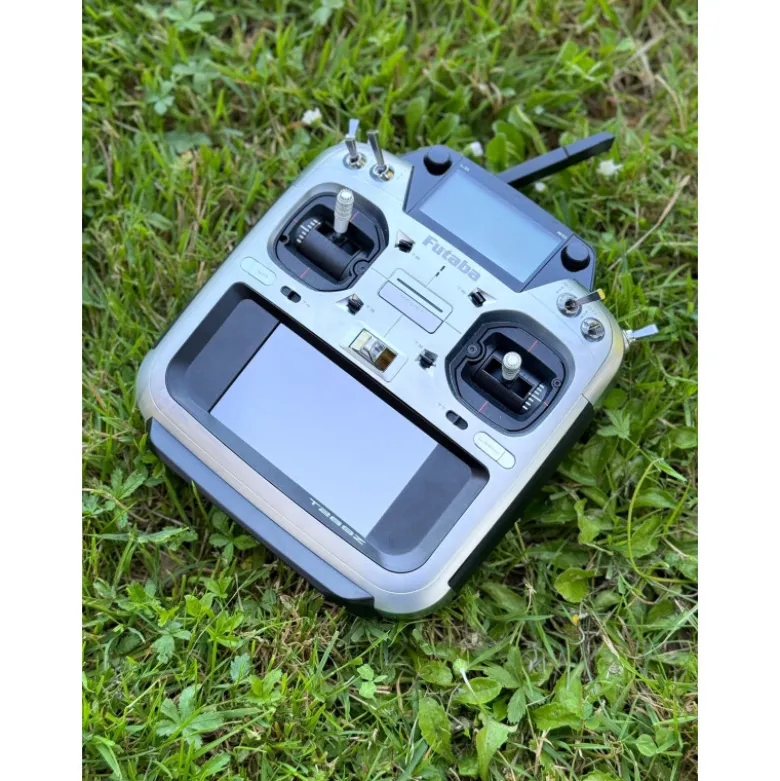Radio FUTABA T26SZ seul