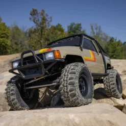 1/10 SCX10 III 1987 Toyota SR5 4X4 RTR Brushed Rock Crawler, Tan