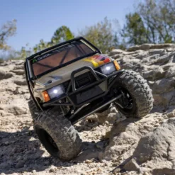 1/10 SCX10 III 1987 Toyota SR5 4X4 RTR Brushed Rock Crawler, Tan