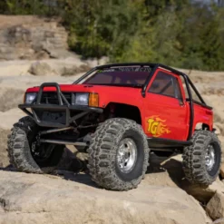 1/10 SCX10 III 1987 Toyota SR5 4X4 RTR Brushed Rock Crawler, Red