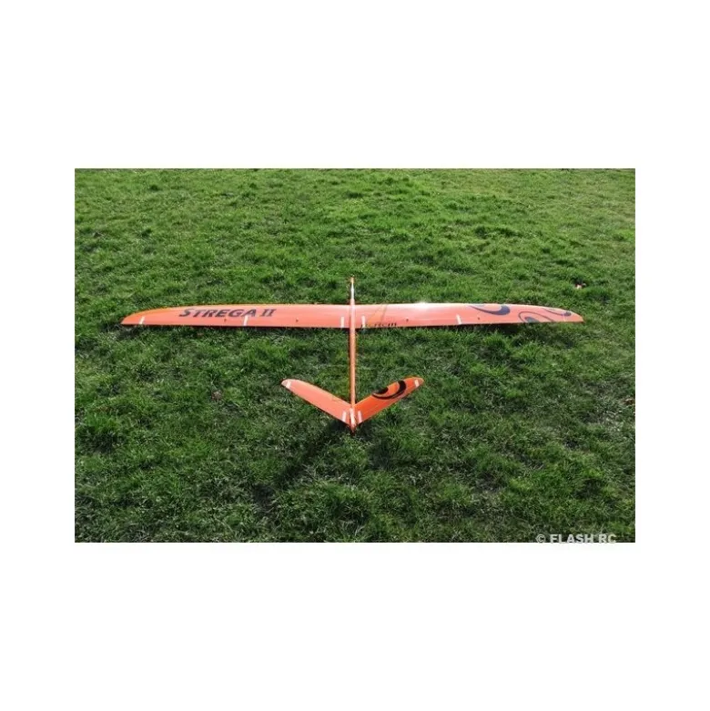 Strega 2 tout fibre env. 2.73m orange & noir RCRCM
