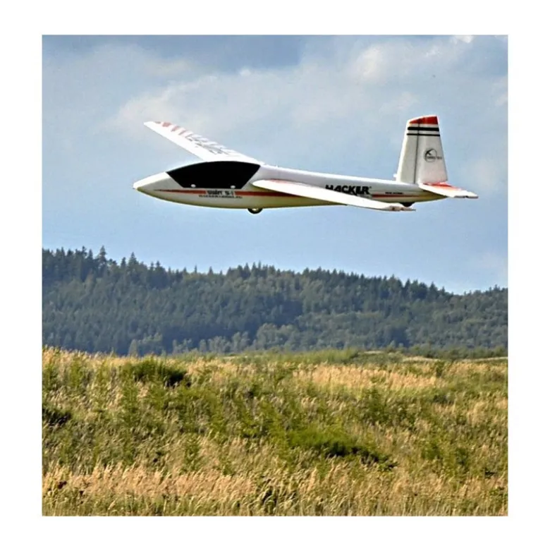 Swift rouge env.2.00m ARF ailes/empennages recouverts Hacker ModeL